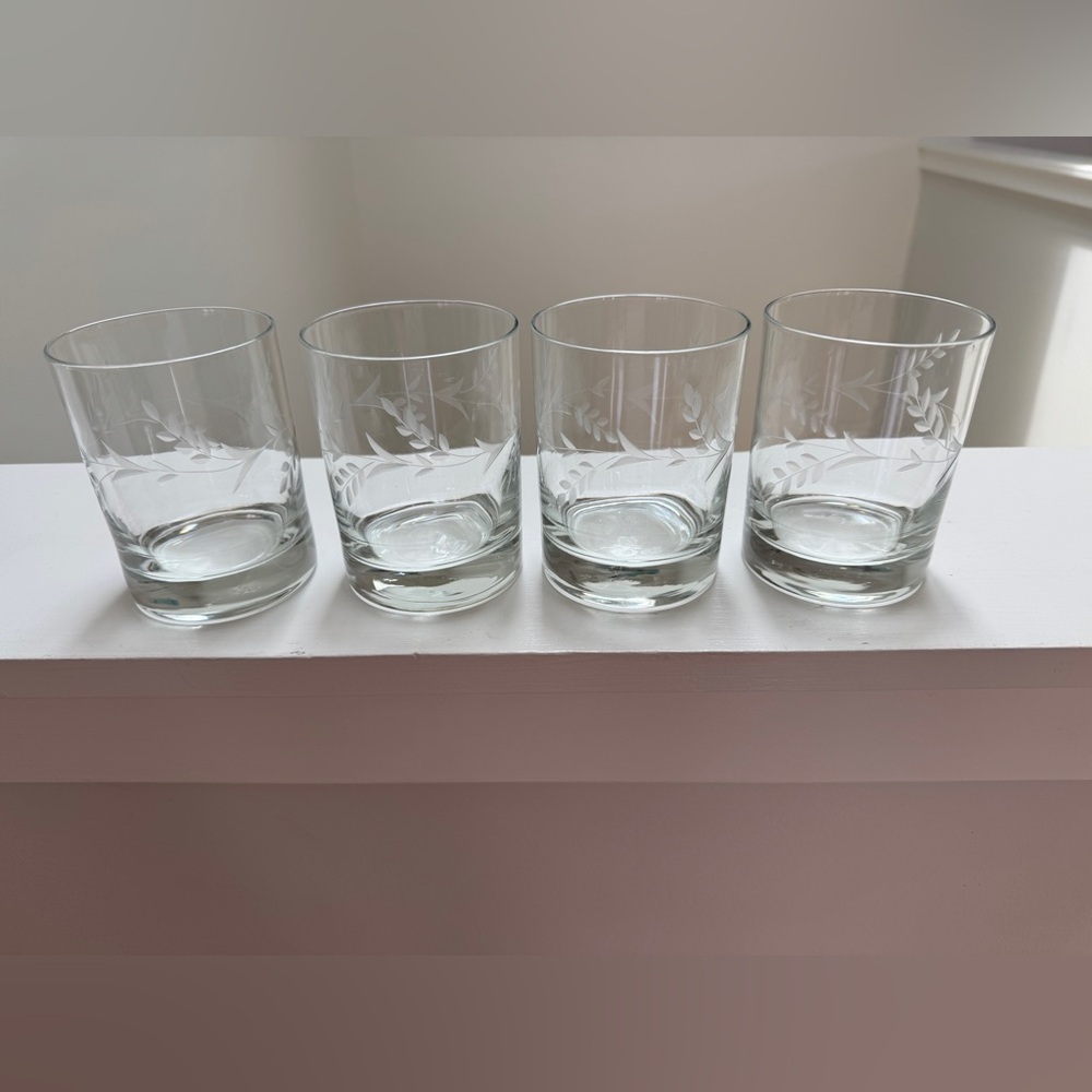 Vintage MCM Fragrance by Javit Etched Glass Whiskey Glasses, Set of 4. EUC